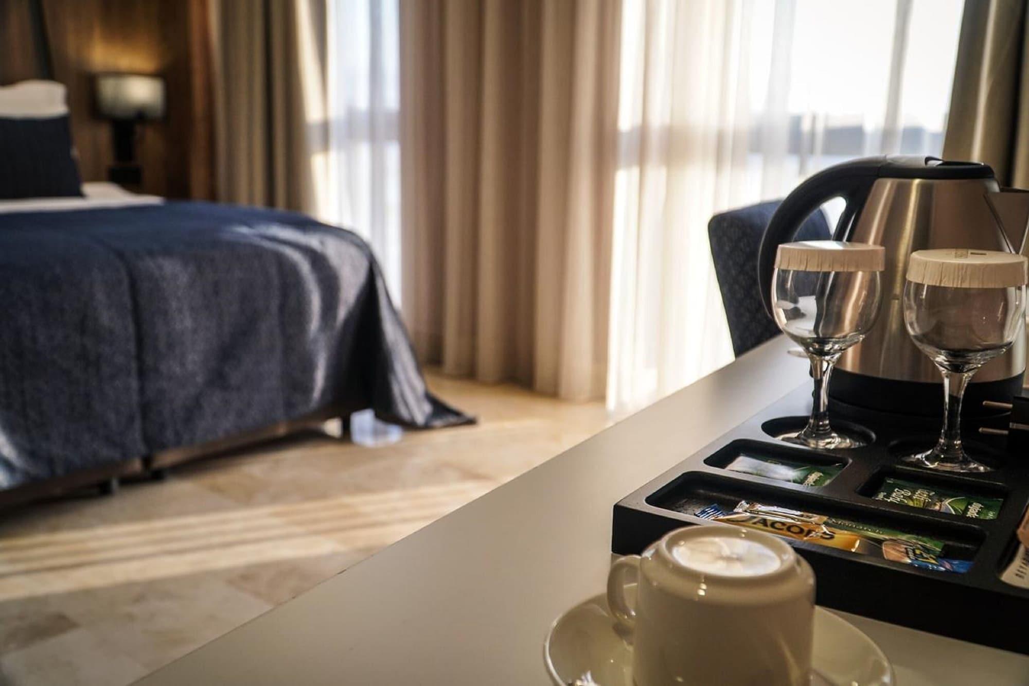 Extenso Hotel Газиэмир Экстерьер фото