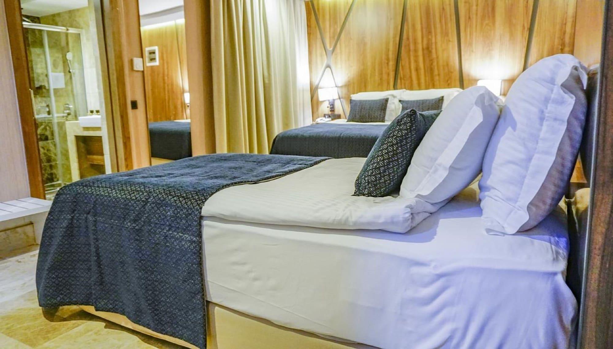 Extenso Hotel Газиэмир Экстерьер фото